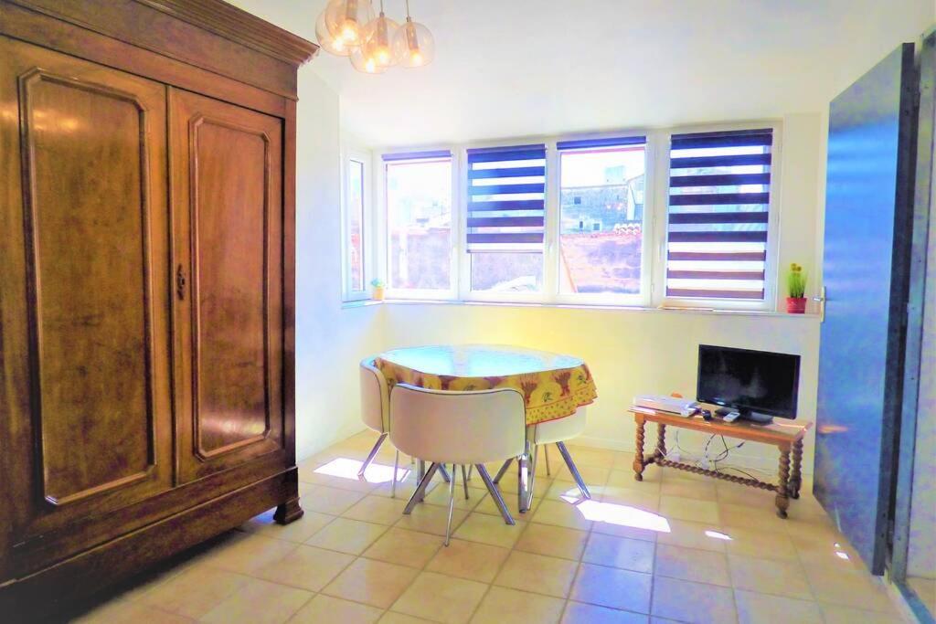 La Terrasse Ensoleillee Arles Camargue Διαμέρισμα Εξωτερικό φωτογραφία