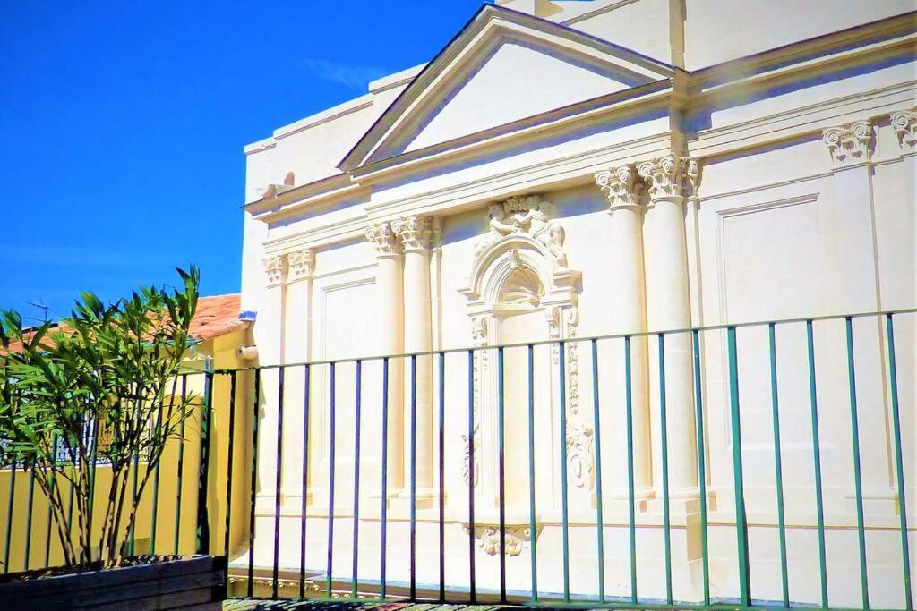 La Terrasse Ensoleillee Arles Camargue Διαμέρισμα Εξωτερικό φωτογραφία